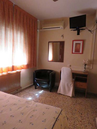 Hotel Alain televisor