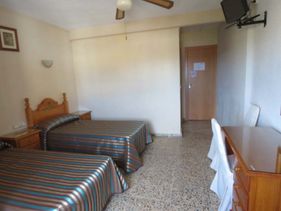 Hotel Alain cuarto con dos camas